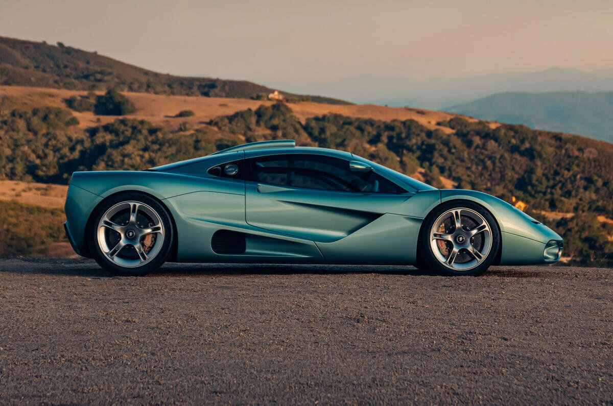Gma s1: new murray supercar is the mclaren f1 reborn for 2026