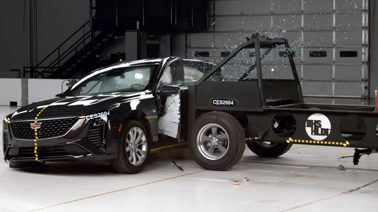 2026 cadillac ct5 spectacularly fails iihs updated side impact crash test