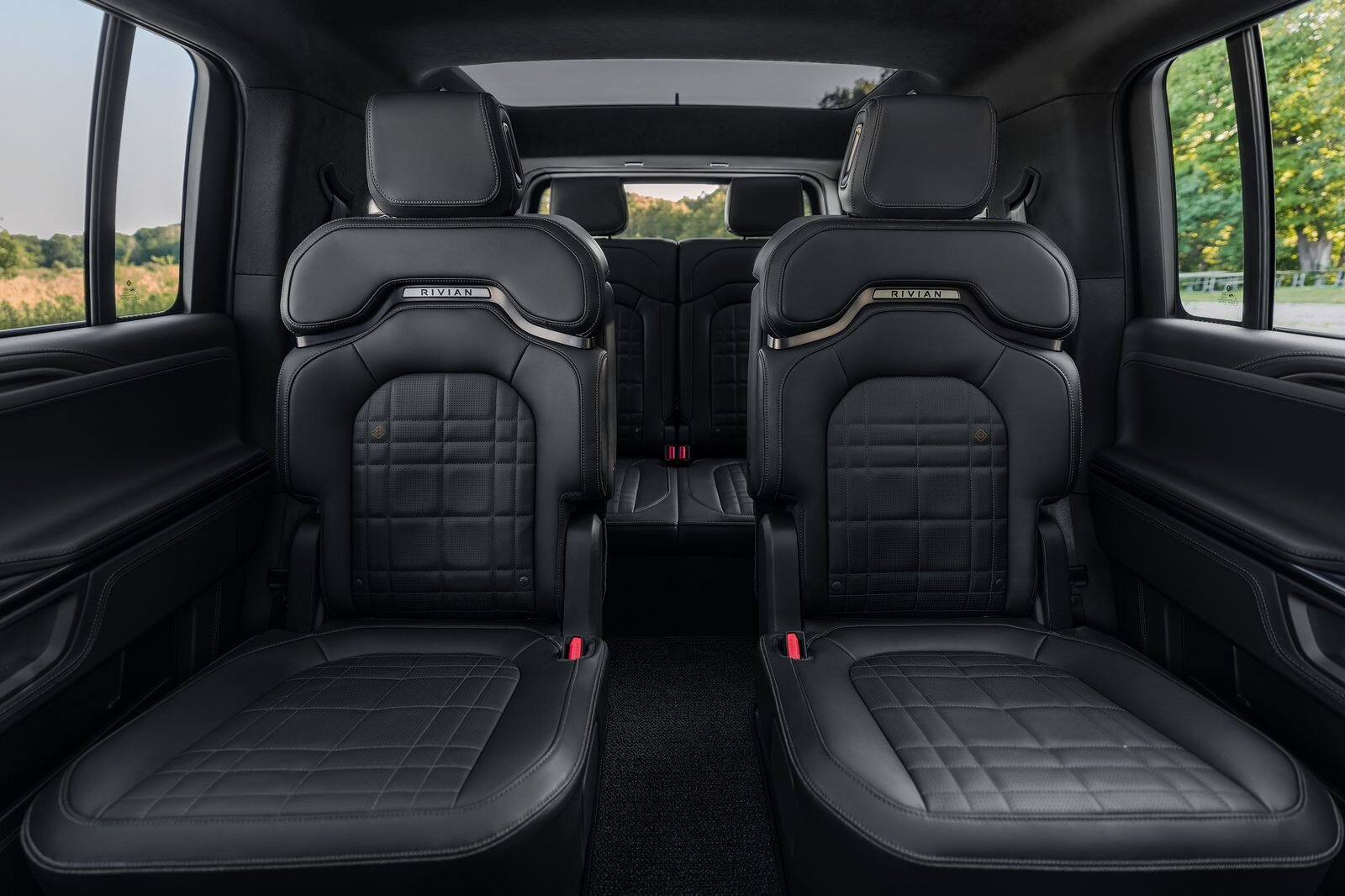 Rivian’s 2027 r1s adds captain’s chairs, its most-requested feature