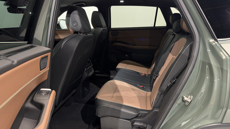 2027 volkswagen atlas cross sport is improved and attractive if unsurprising