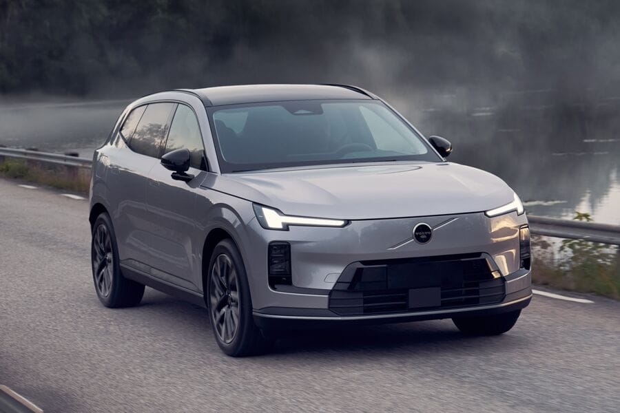 Volvo pledges long-range phevs that can be “used as intended”