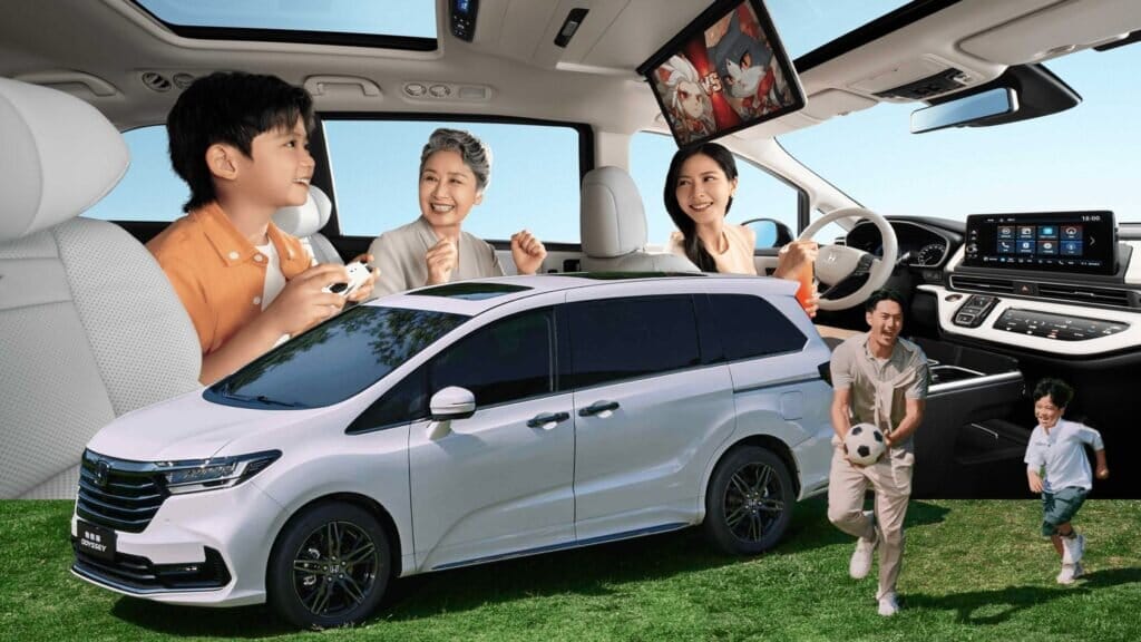 13-year-old honda odyssey gains new screen, massage seats, and a much lower price