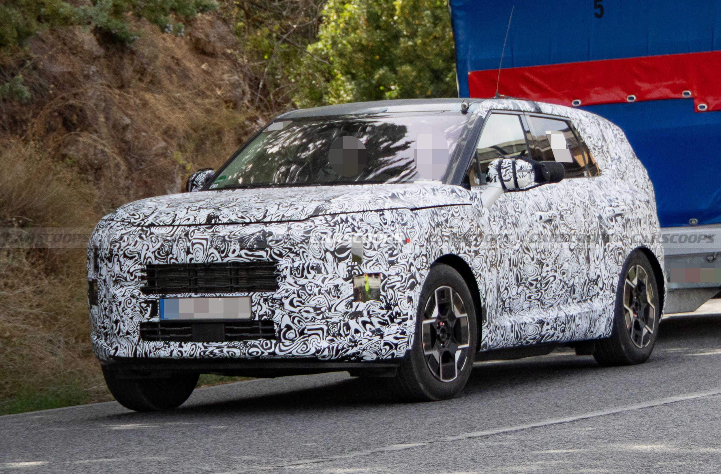2028 kia sportage drops disguise and looks like a smaller telluride