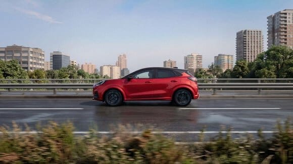 Le petit suv qui a remplacé la fiesta a bel et bien rencontré le succès, et s'offre une série spéciale limitée en france