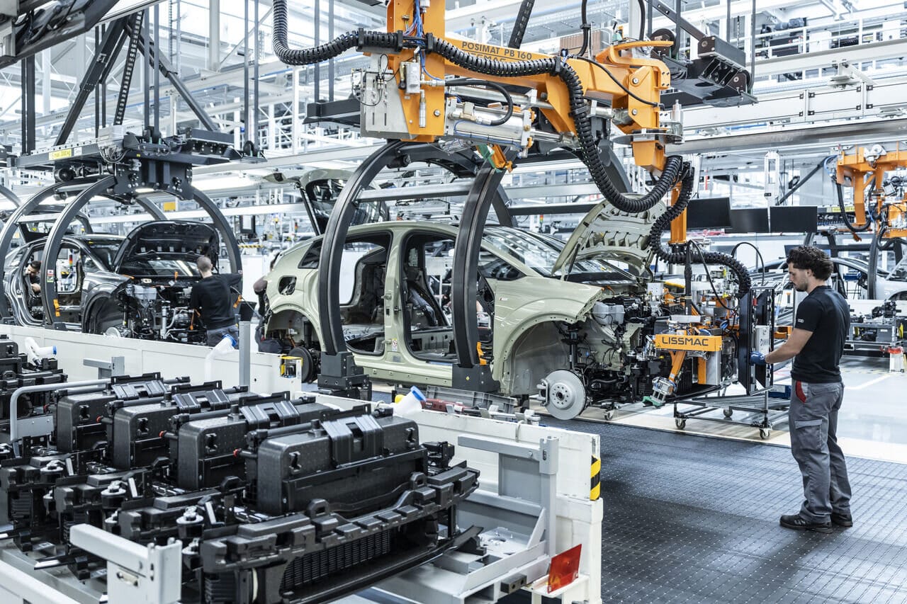 Audi begins production of the a2 e-tron: greater speed, efficiency, and competitiveness