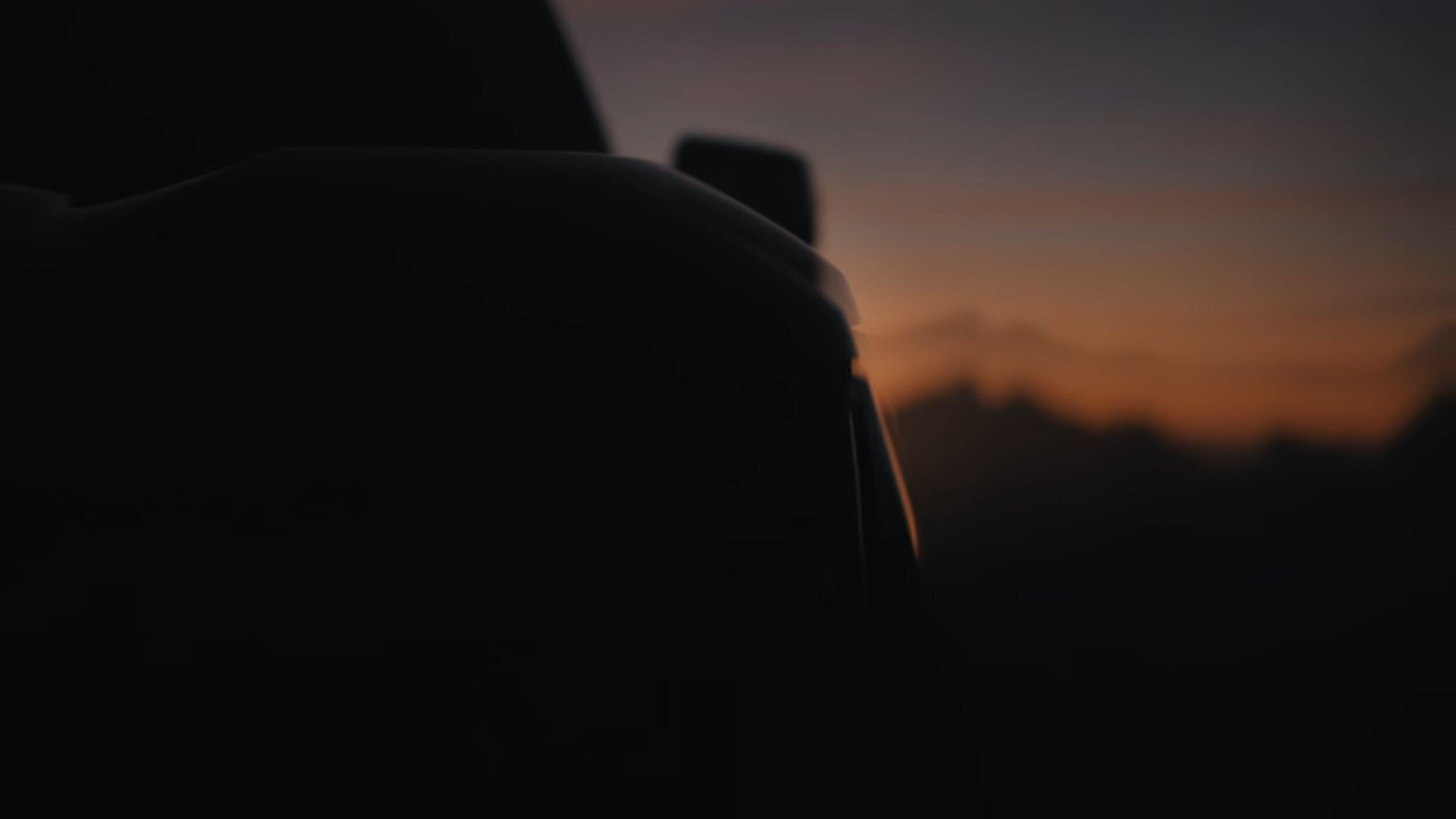 Reborn mitsubishi pajero drops final teaser hours before big reveal
