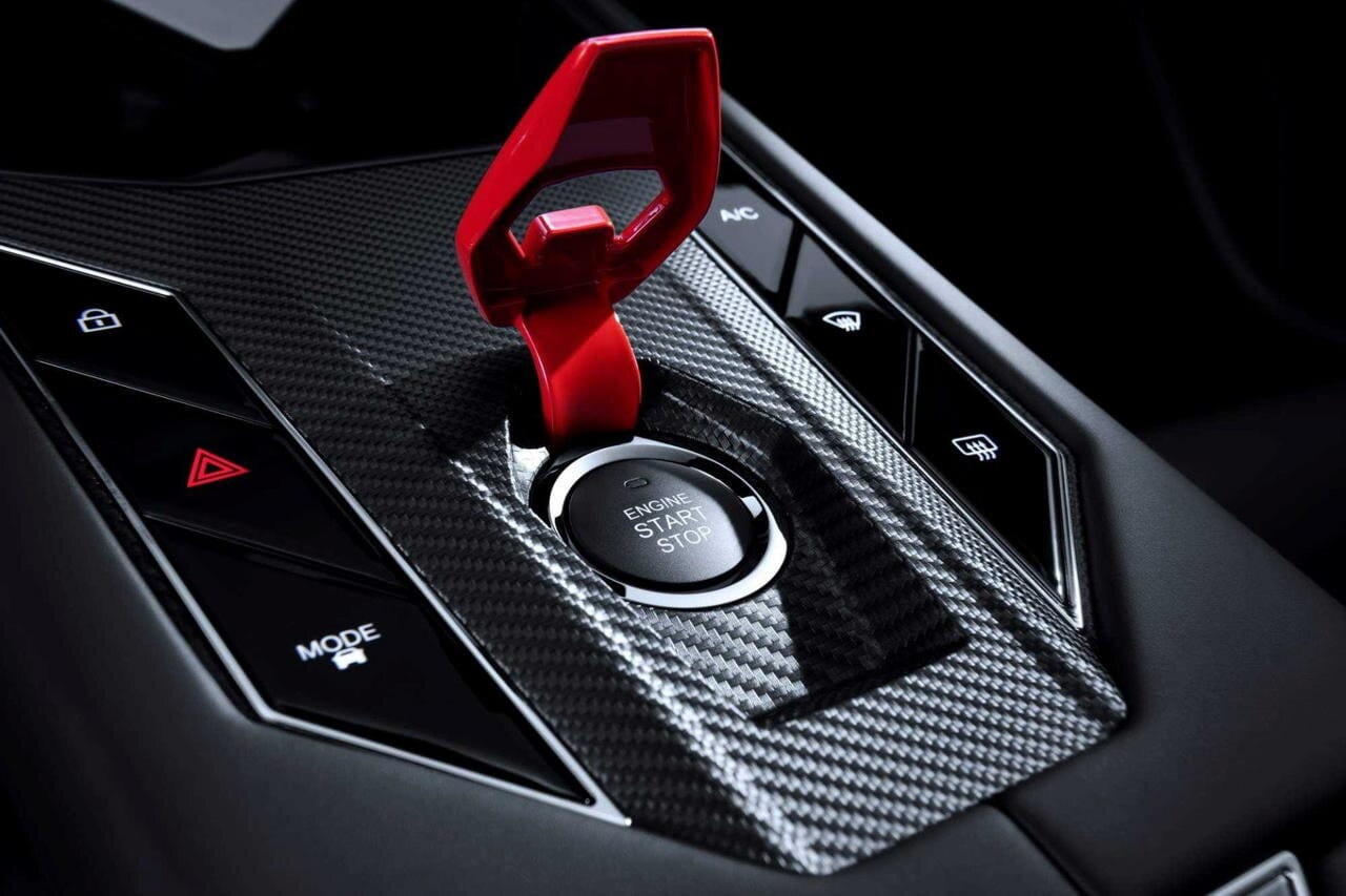 Primeras imágenes del interior del omoda 4, que llega a españa como el coche más barato de omoda