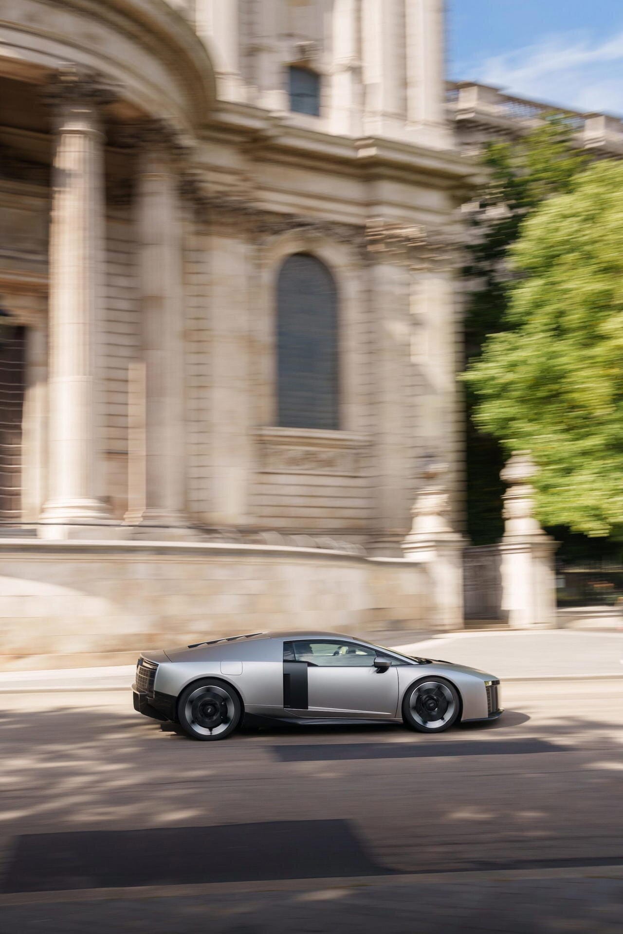 Este joven español, de 35 años, ha diseñado el audi nuvolari de los 1001 cv. Y ésta es la historia de cómo se gestó el proyecto