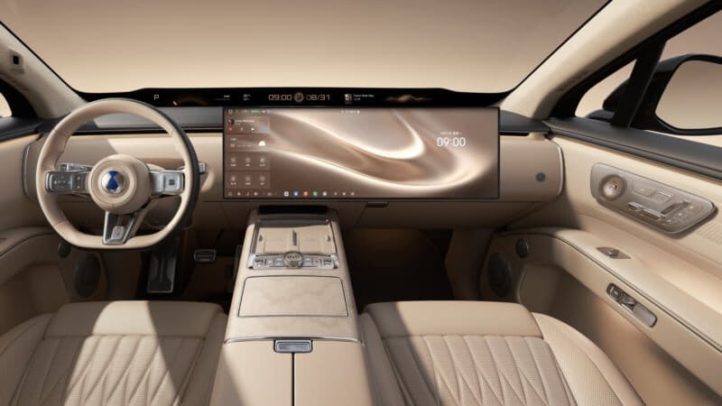 Byd’s new denza n8 suv with 1,008 km ev range revealed interior in china