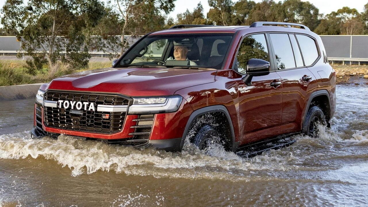 Es el 4x4 insignia de toyota, estrena motor híbrido de 457 cv y aún así promete seguir siendo igual de imparable e indestructible