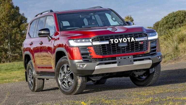 Es el 4x4 insignia de toyota, estrena motor híbrido de 457 cv y aún así promete seguir siendo igual de imparable e indestructible