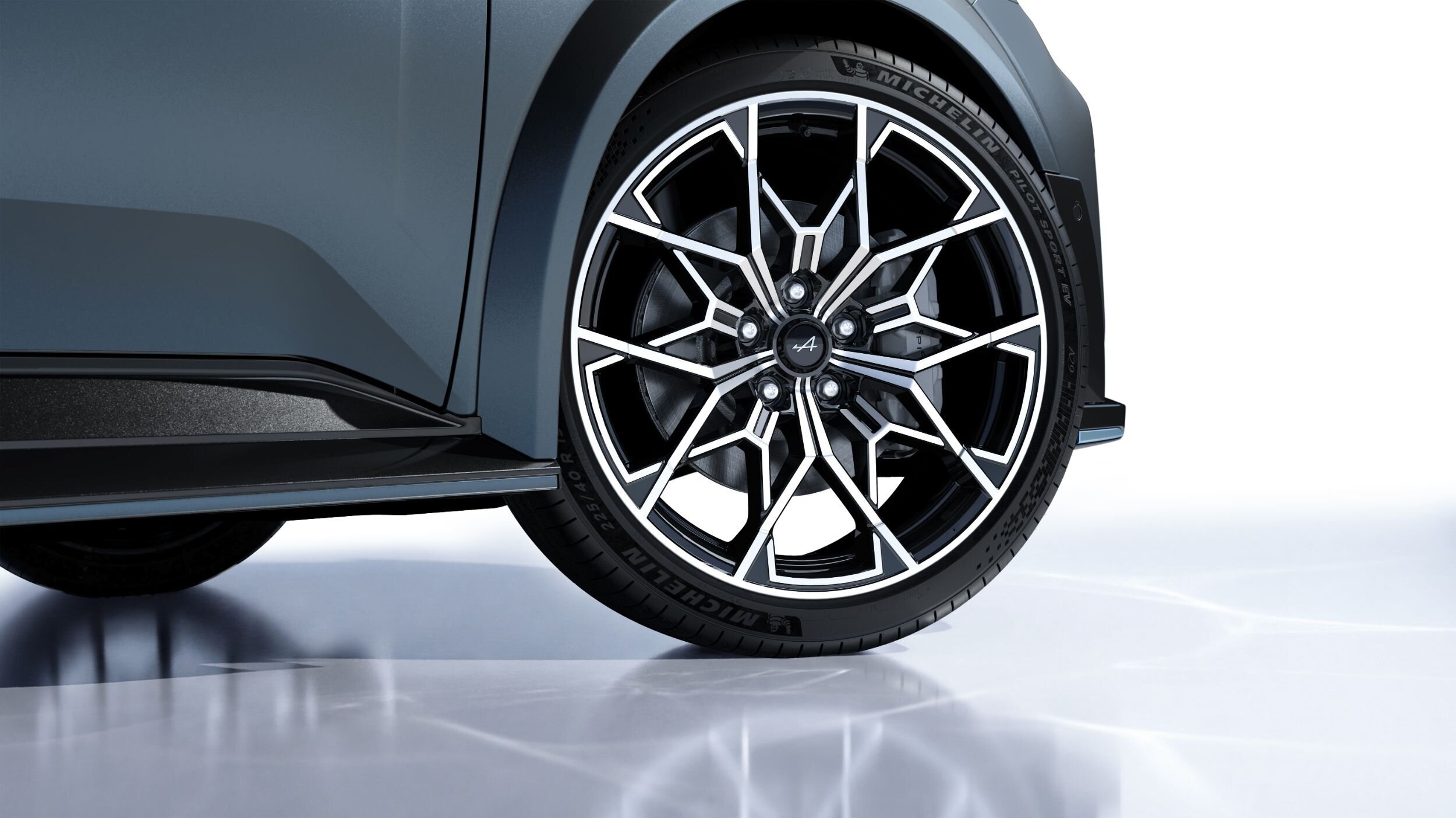 Alpine’s hot hatch just became more stylish with a simple trick