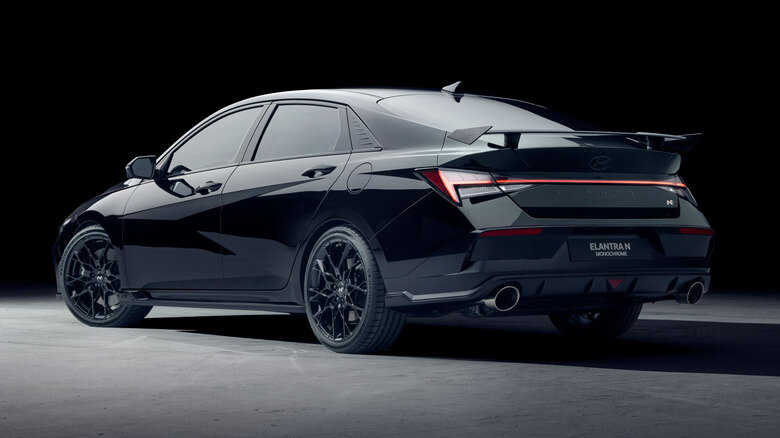 Hyundai elantra n monochrome is for drivers who hate attention