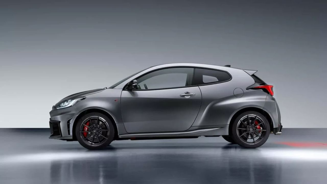 6B07D1F4-3234-49CF-9B64-32D6D57911DF