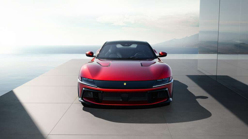 New_Ferrari_V12_ext_05_Design_red_media-1024x576