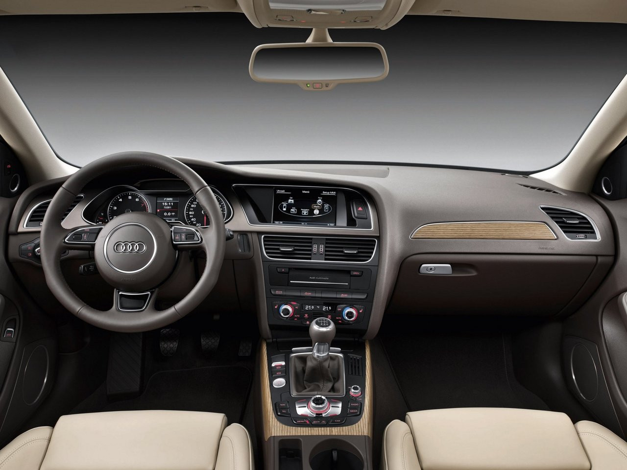 audi_a4_iv-res_sedan_8