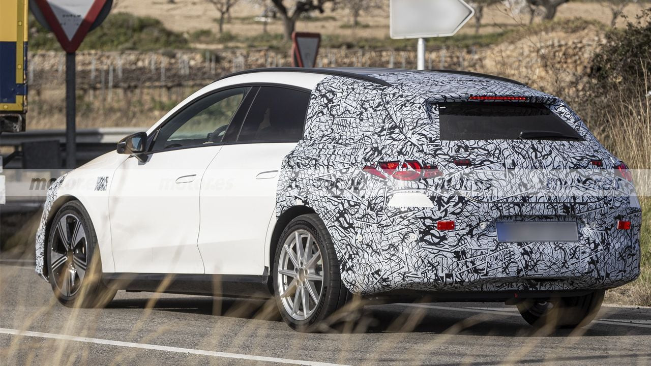 mercedes-cla-shooting-brake-2026-fotos-espia-2025106667-1739522747_8