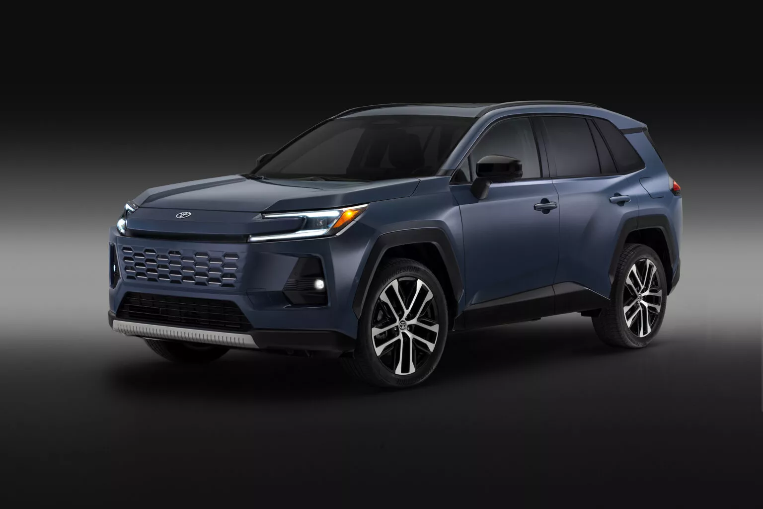 2026-Toyota-RAV4-Limited-1-1536x1024_1