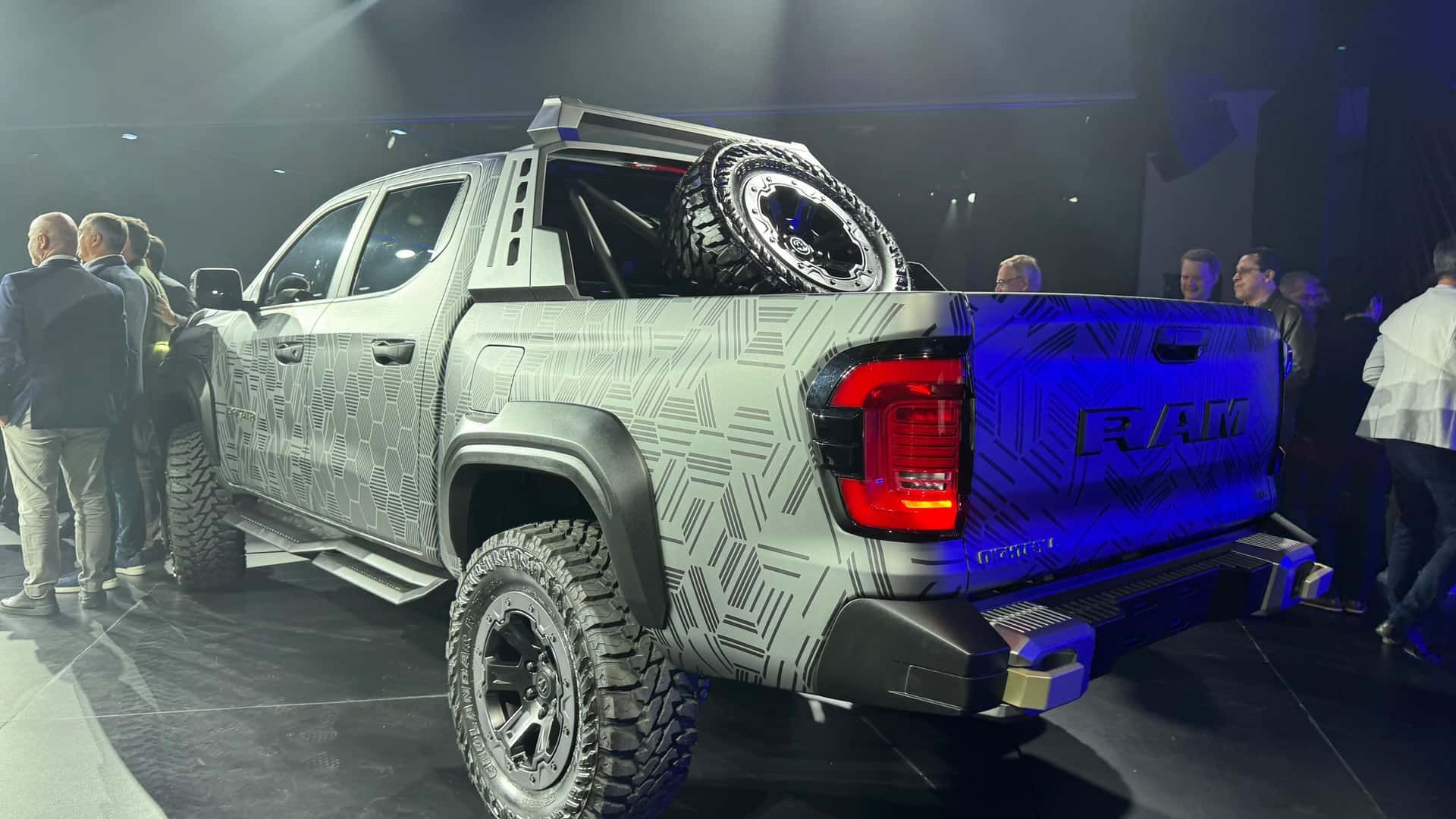 ram-dakota-nightfall-conceito-1