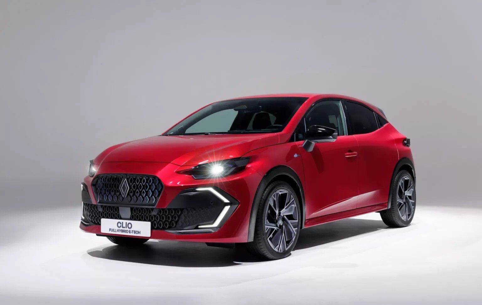 2026-Renault-Clio-00021-1536x972