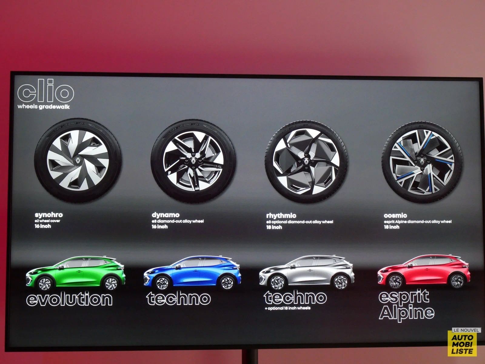 202509-Renault-Clio-6-preshow_LNA-FM-109