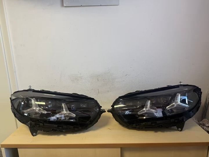 Breaking News- here we have the headlight unit from the facelift S-Klasse...#s63 #s63amg #amg #w