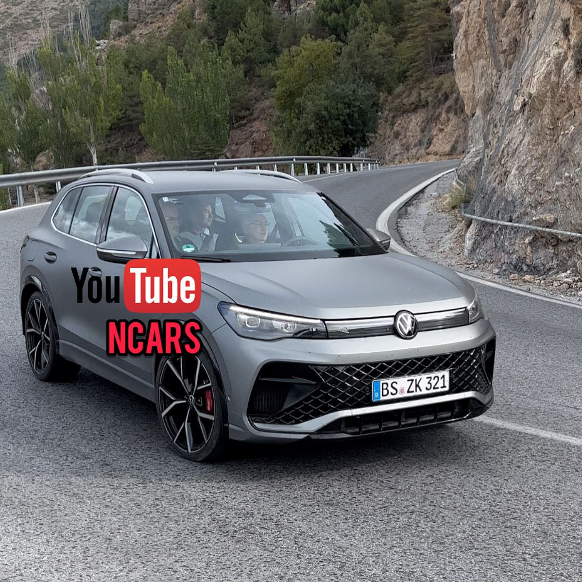 30F066EB-B48C-48D0-9274-E7A398AE3194