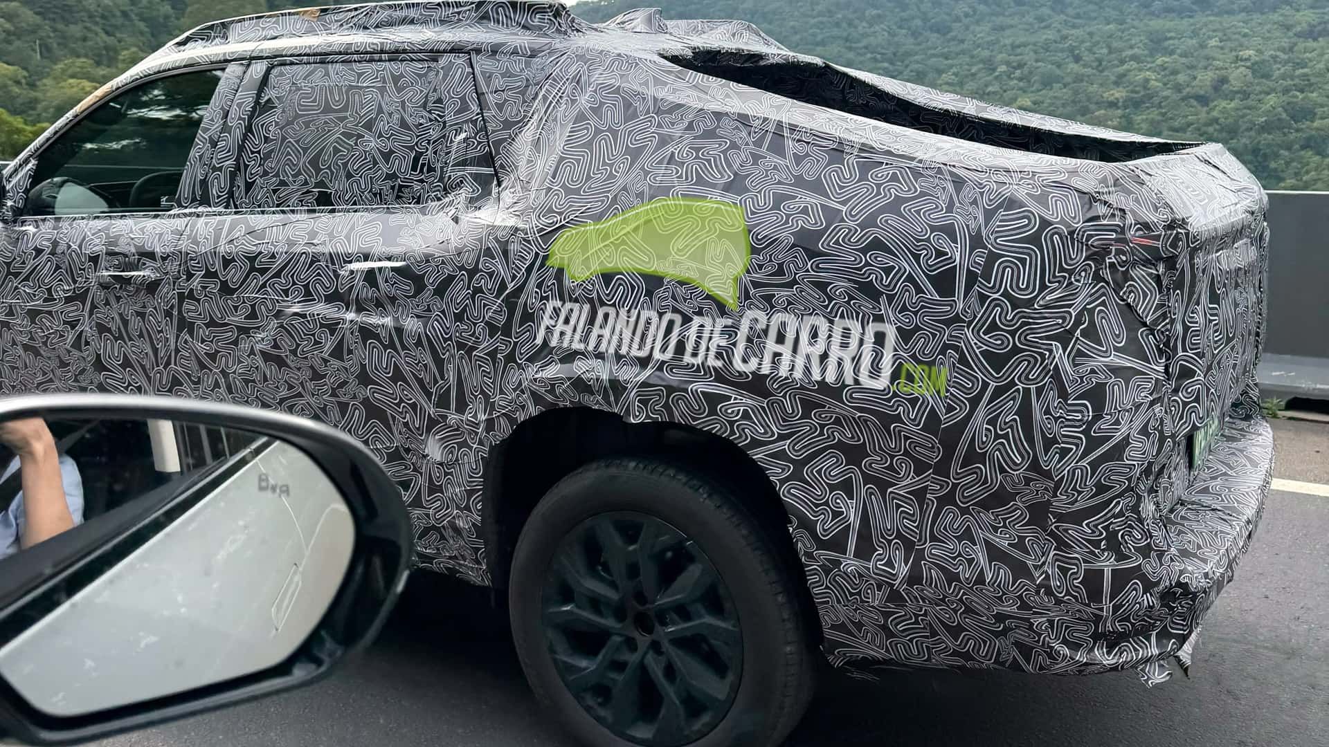 flagra-renault-niagara-2027(3)