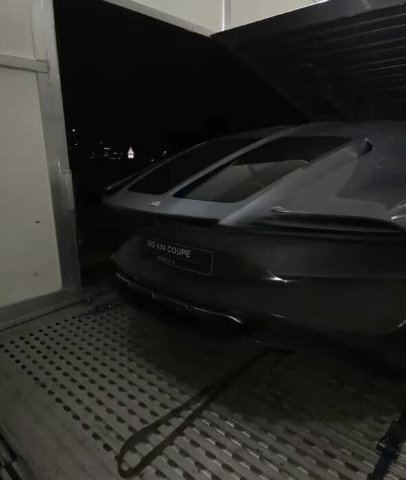 73A9A4E9-5C53-4C94-B109-4C905CF9E9A0