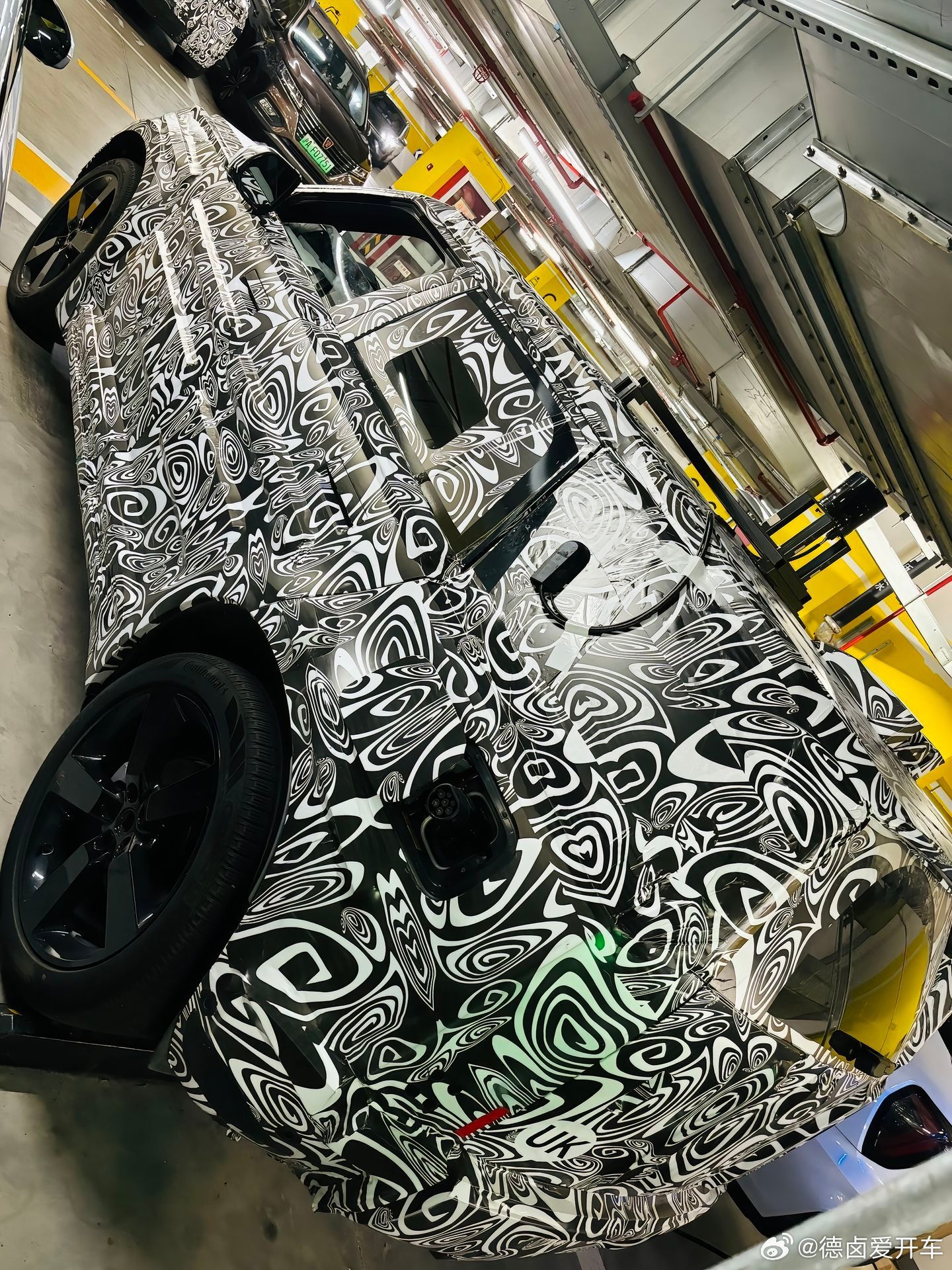 a7e5f88bgy1i7tkxcf3cjj21401hcwzn