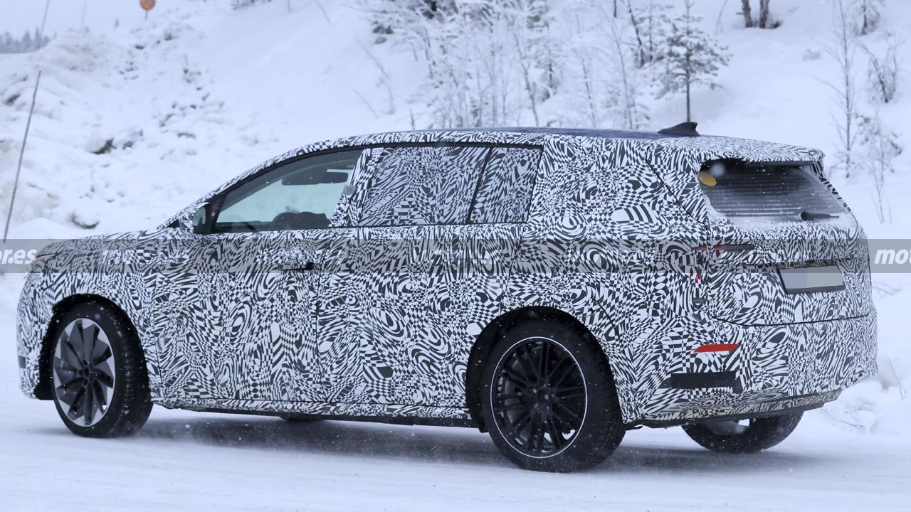 skoda-peaq-2027-fotos-espia-2026112414-1770284785_12