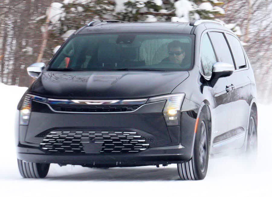 E8FFEEA7-656F-421B-A945-300A4A108E0C