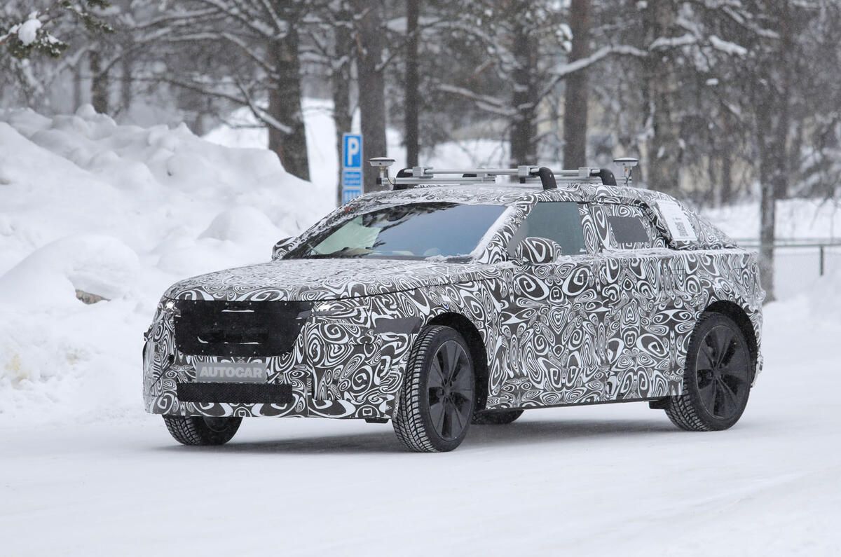 range-rover-velar-camo-4