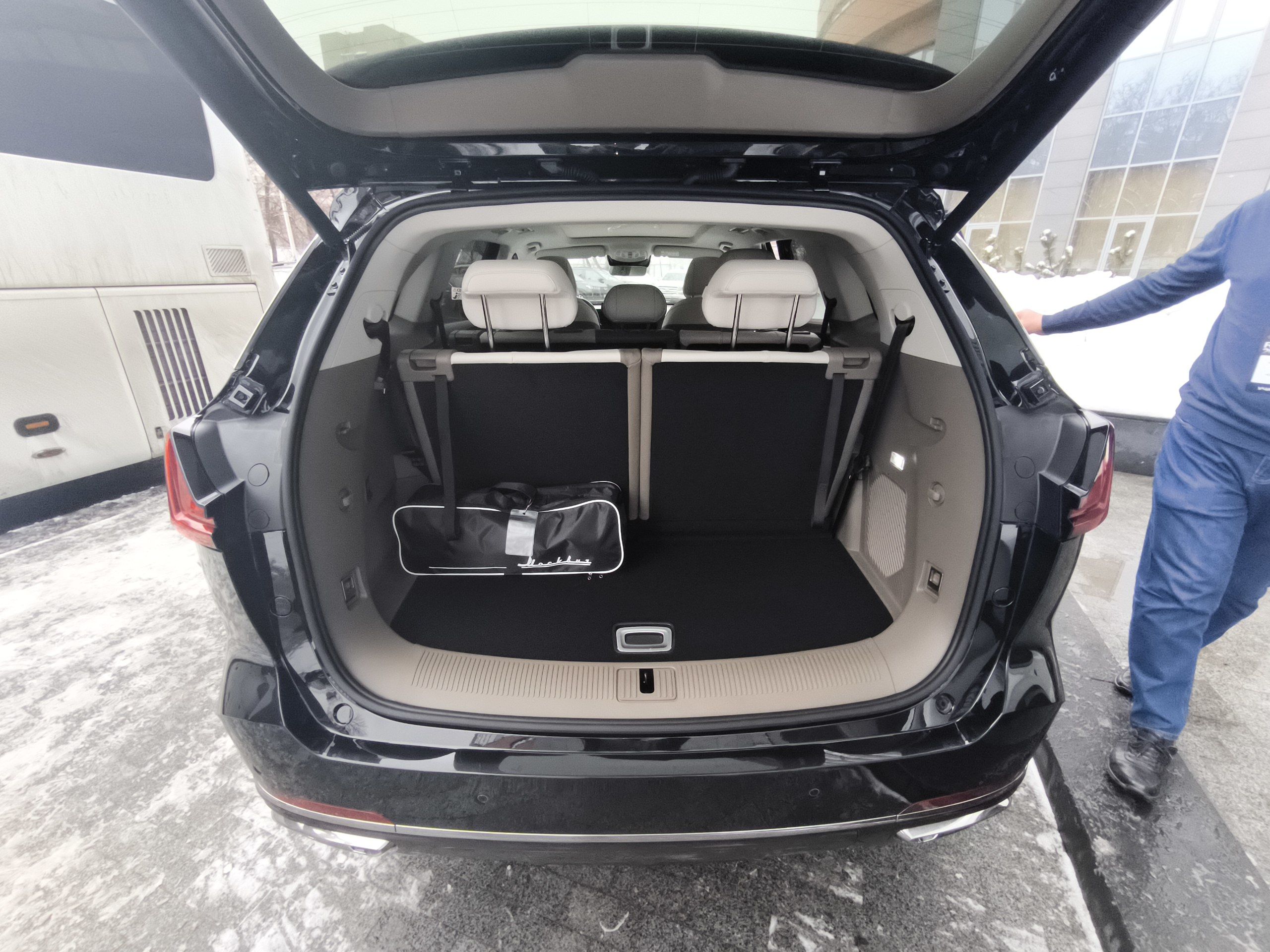 photo_2026-02-27_23-40-33