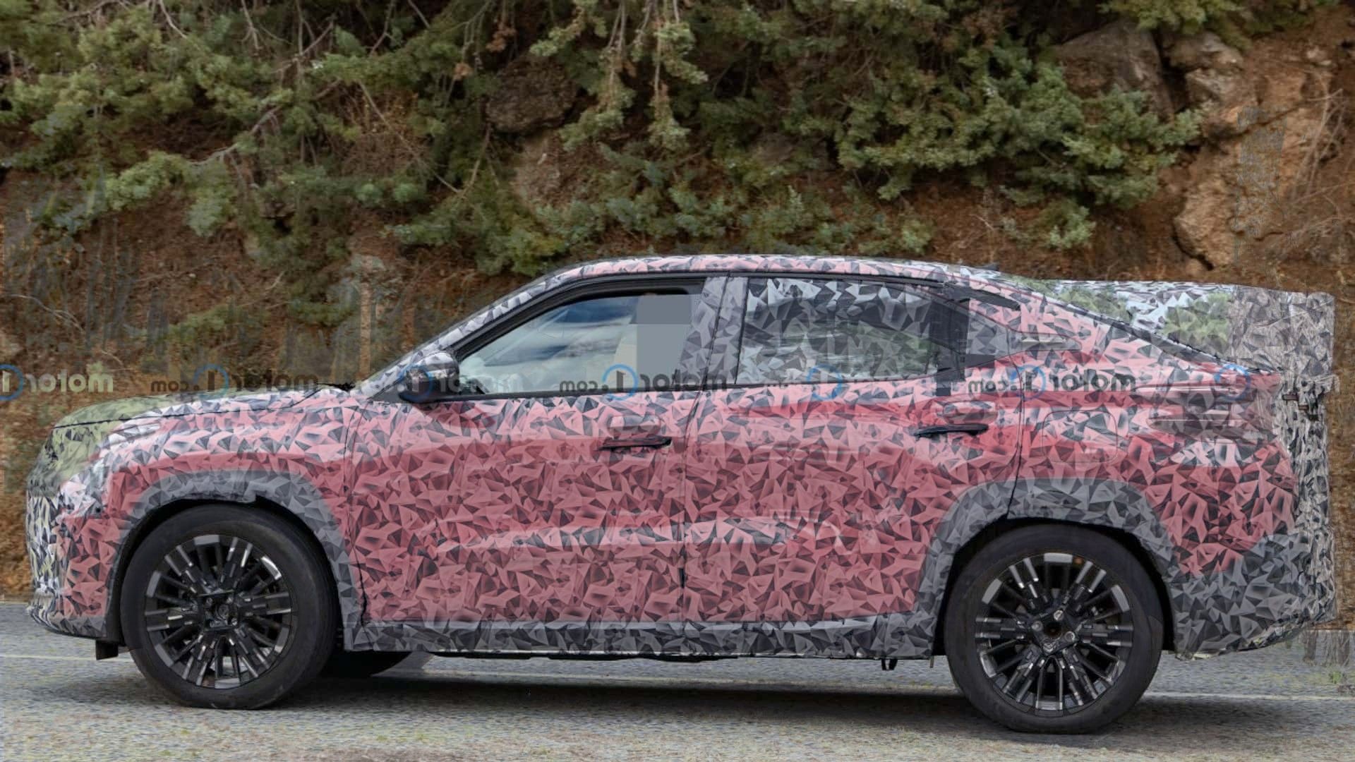 novo-fiat-fastback-e-flagrado-na-europa