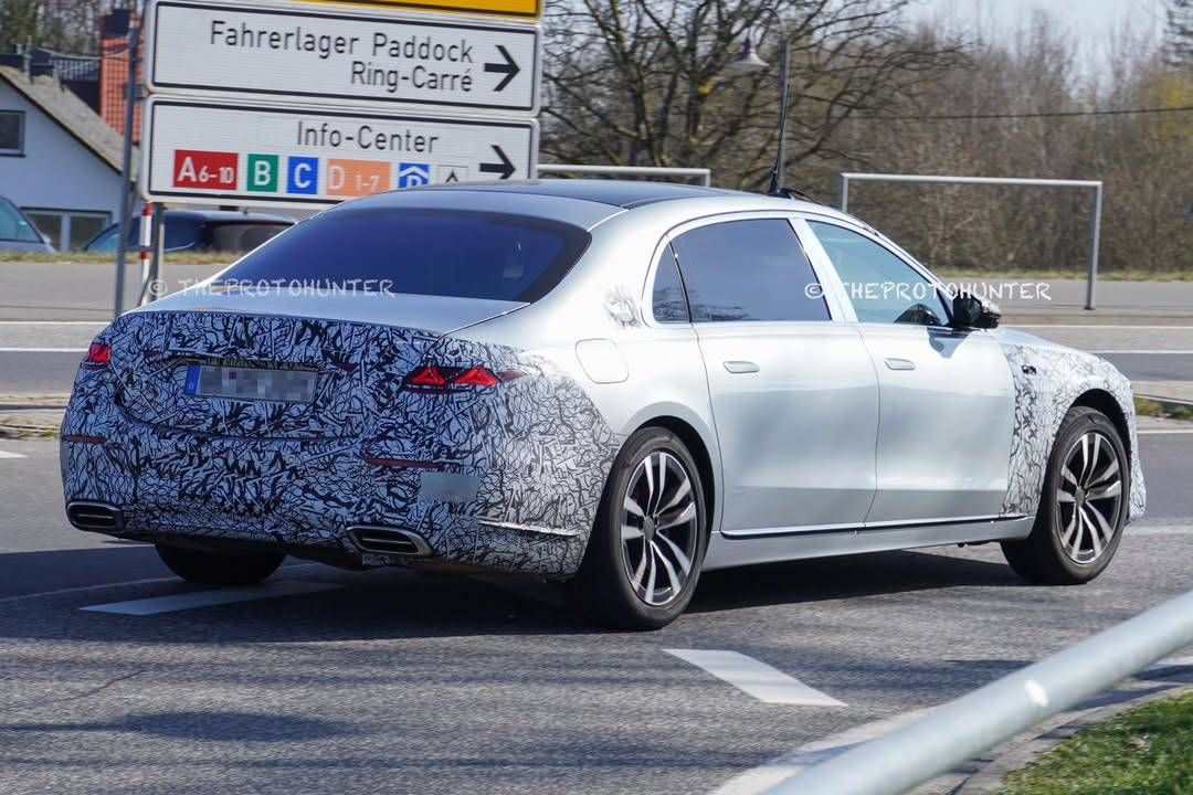 Mercedes-Maybach S facelift is coming soon #Mercedes #Maybach #sklasse #erlkönig #spyshot
