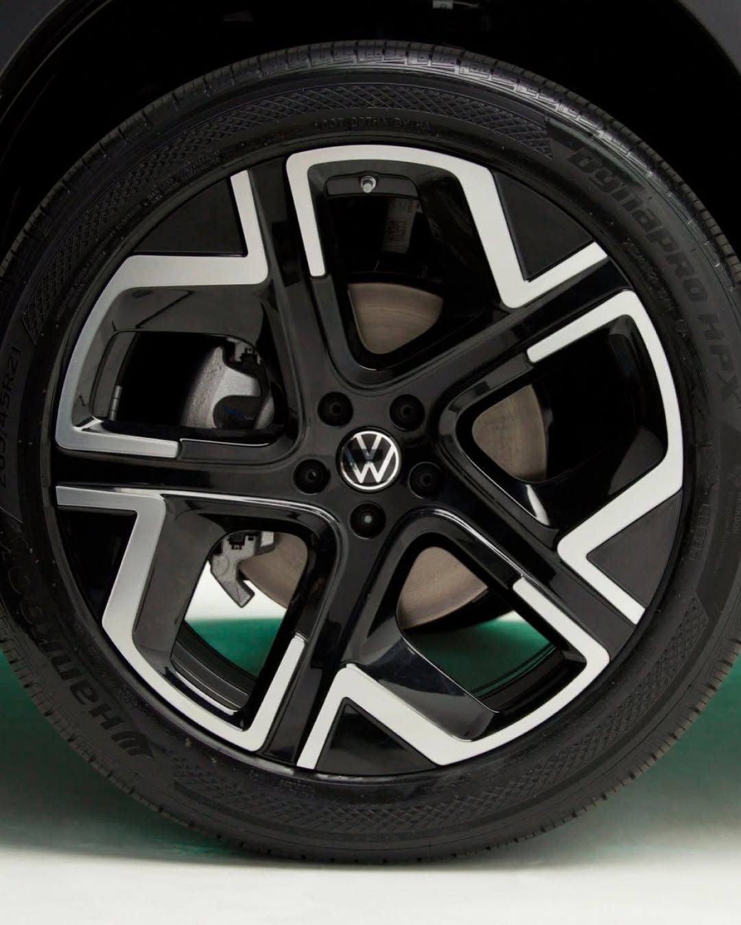 SaveClip.App_658423719_18547931071065727_1516855536364086636_n