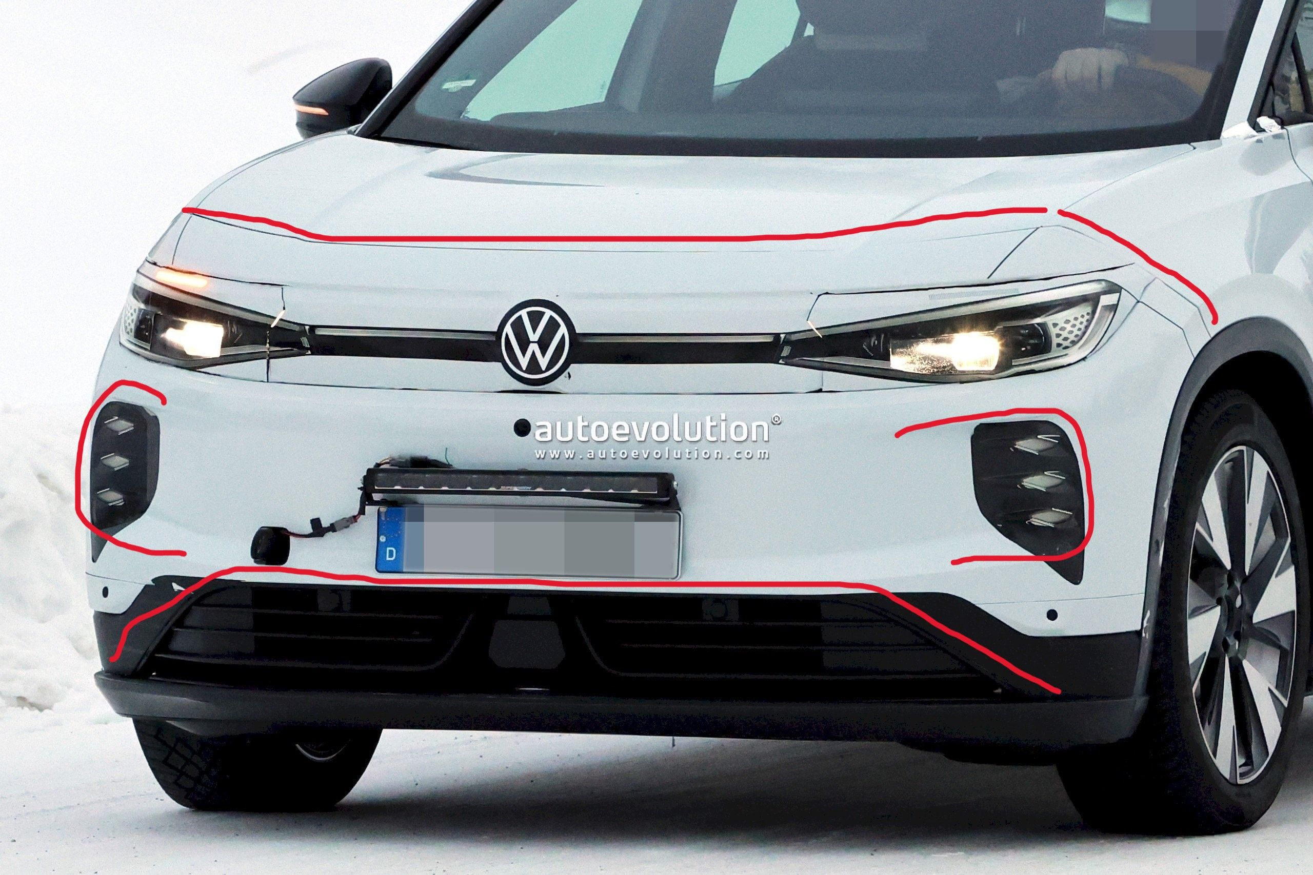 volkswagen-id4-sheds-its-skin-as-it-prepares-to-turn-into-the-upcoming-id-tiguan_2