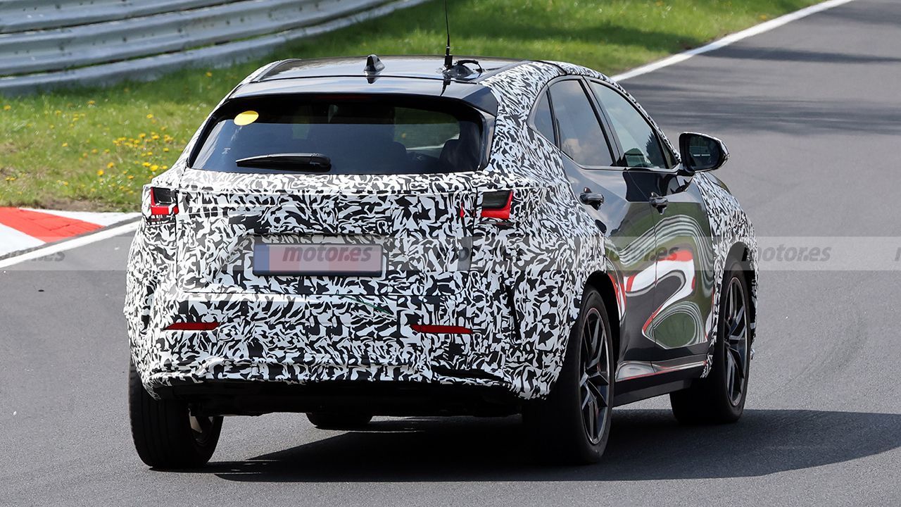 lexus-rx-2027-fotos-espia-2026113758-1776796313_14