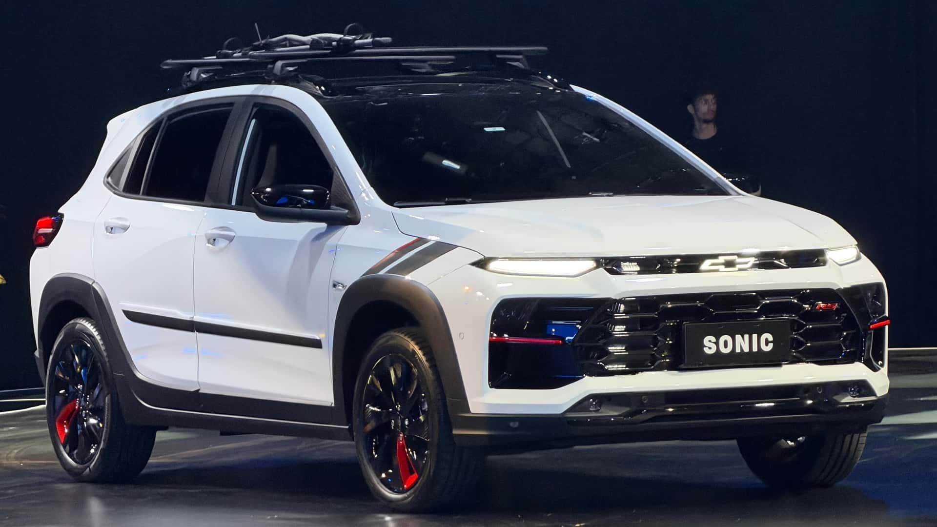 novo-chevrolet-sonic-2027---fotos-ao-vivo(1)