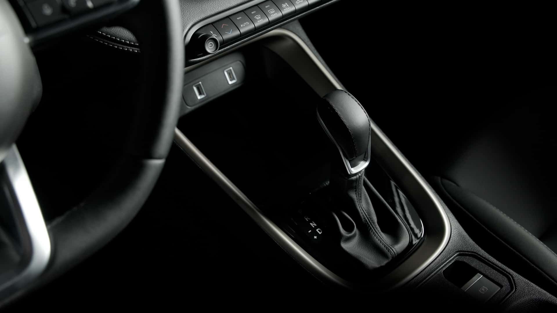Jeep-revela-interior-do-avenger-brasileiro(1)