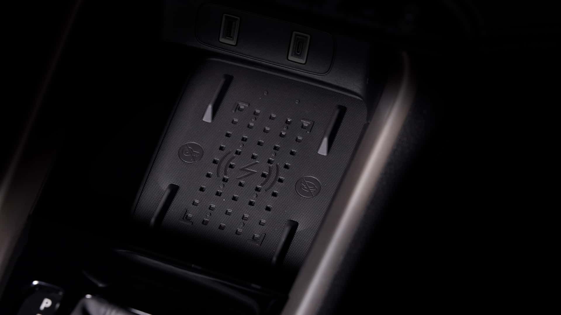 Jeep-revela-interior-do-avenger-brasileiro(6)