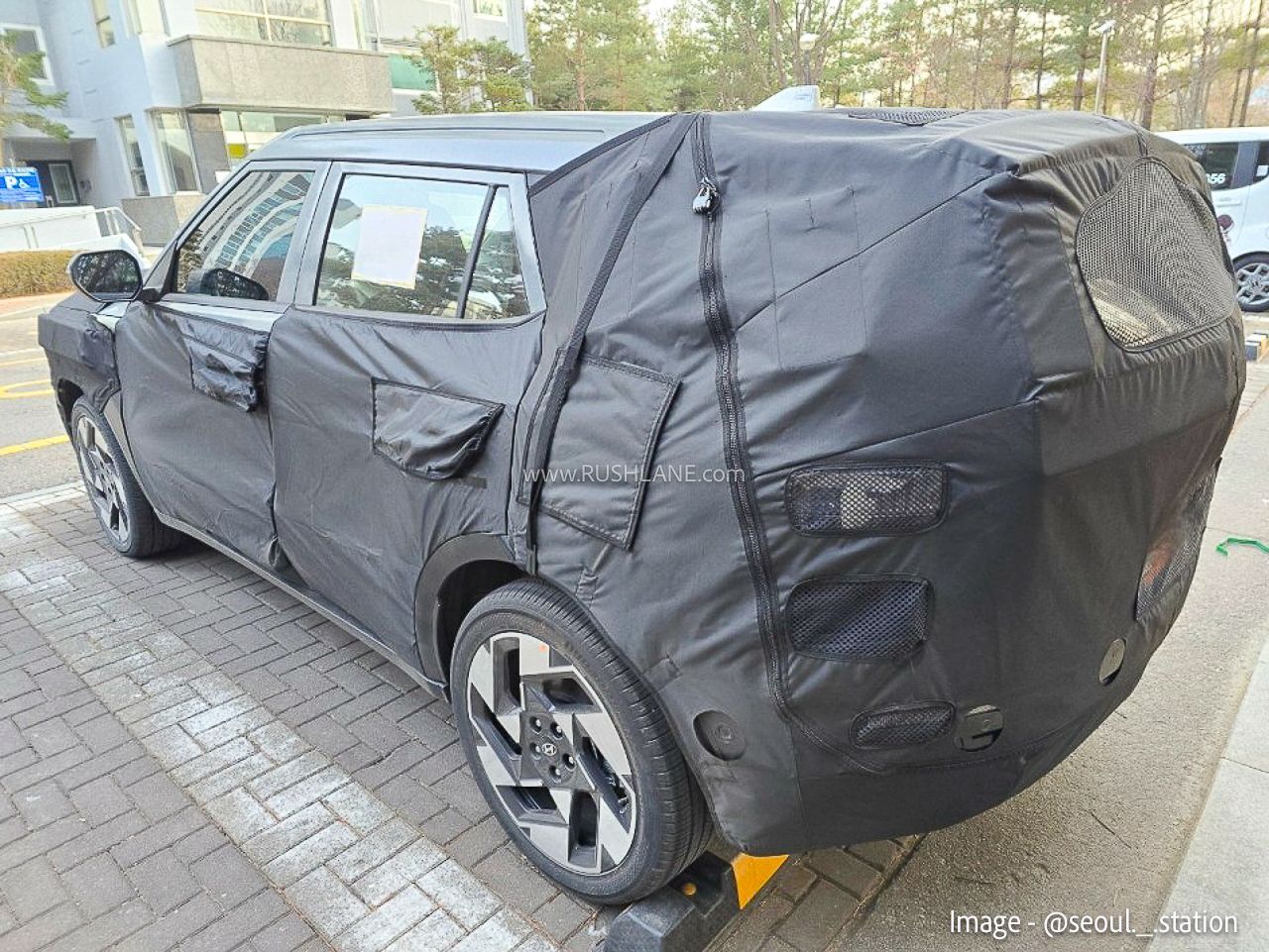 2027-hyundai-creta-suv-spied-6