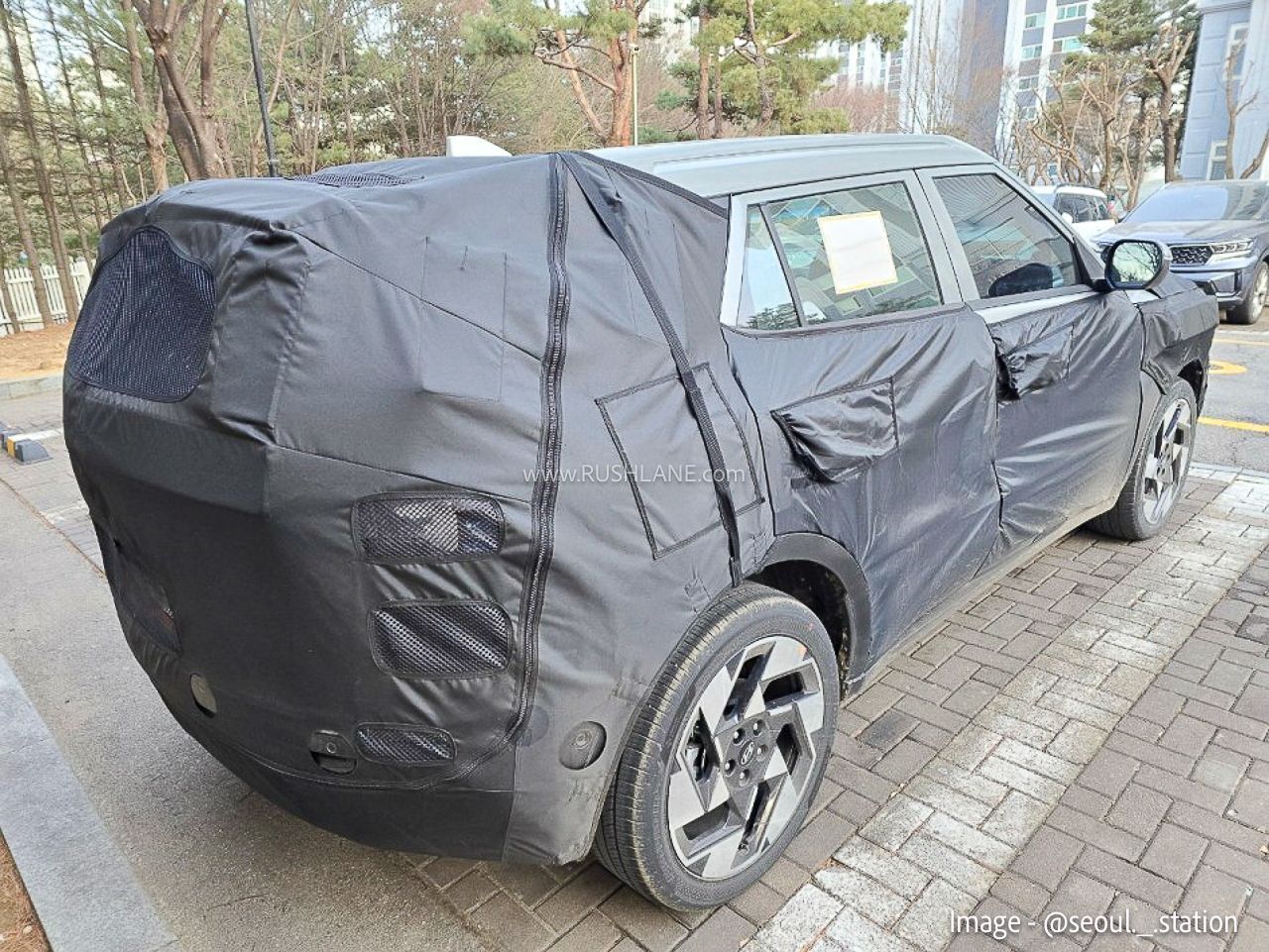 2027-hyundai-creta-suv-spied-8