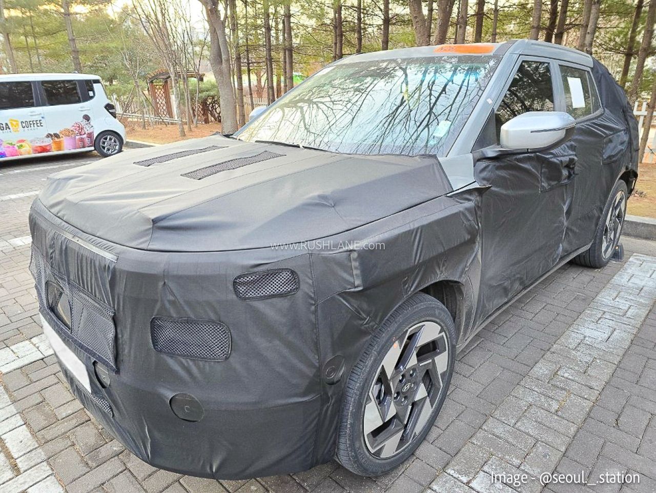 2027-hyundai-creta-suv-spied-7