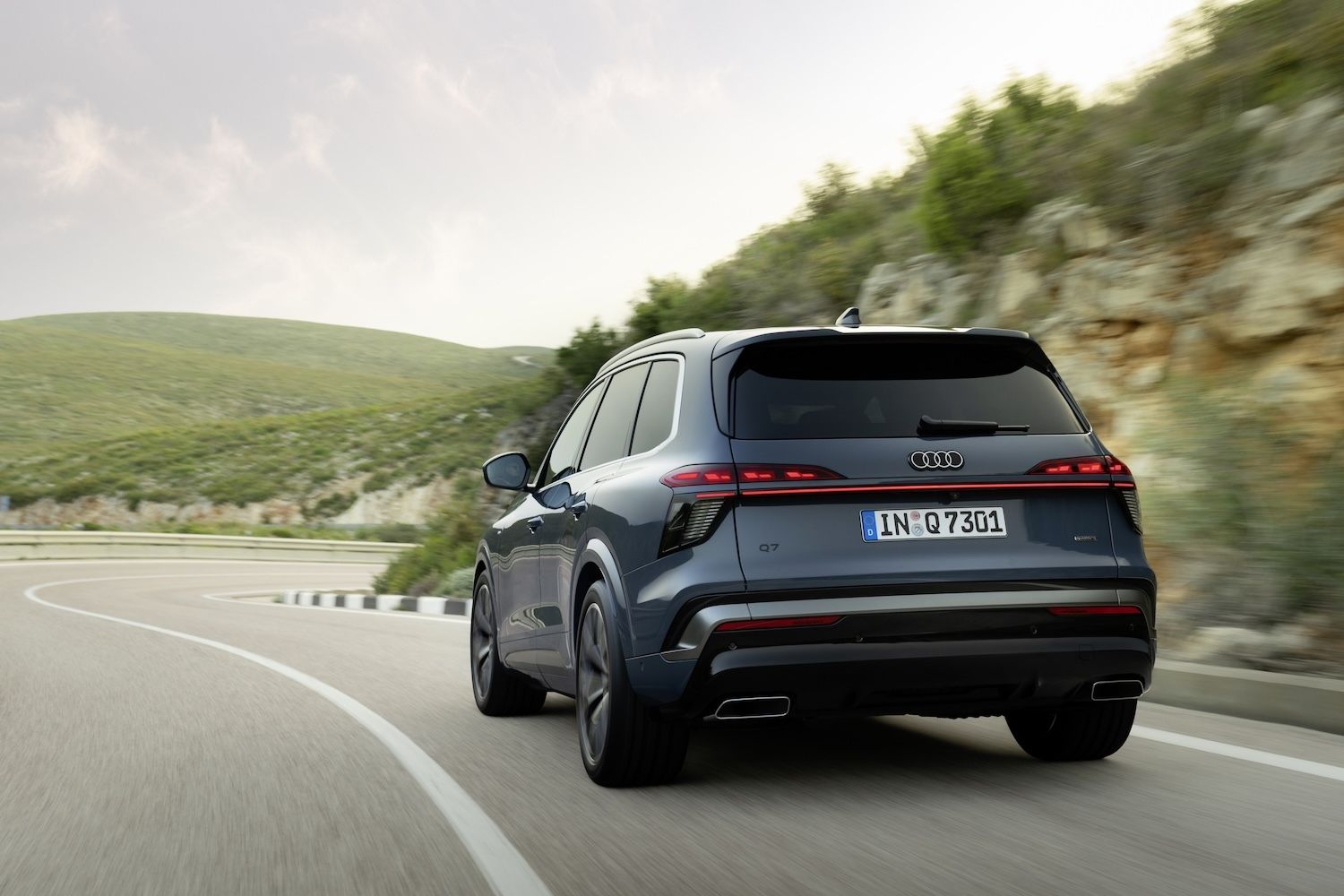 Audi_q7_fahrbilder00003