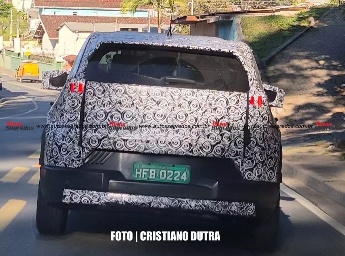 Flagra-fiat-argo-2027-2
