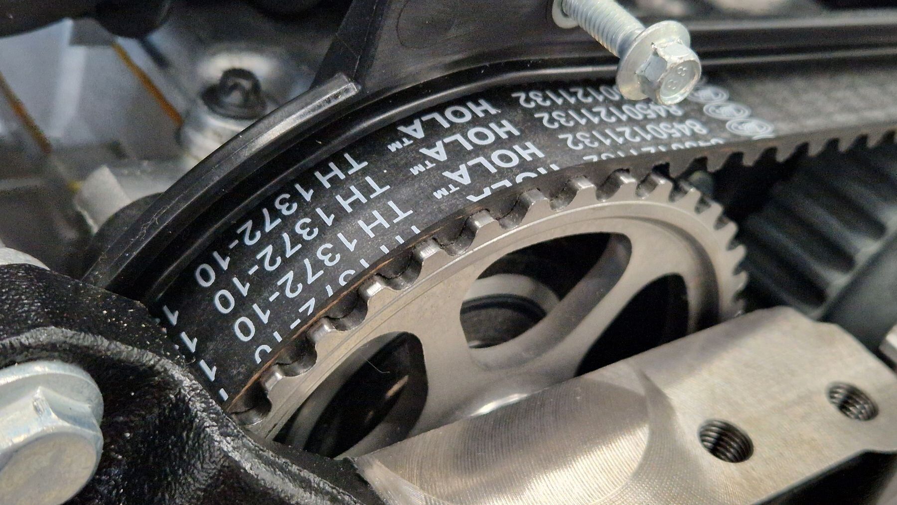 4477541