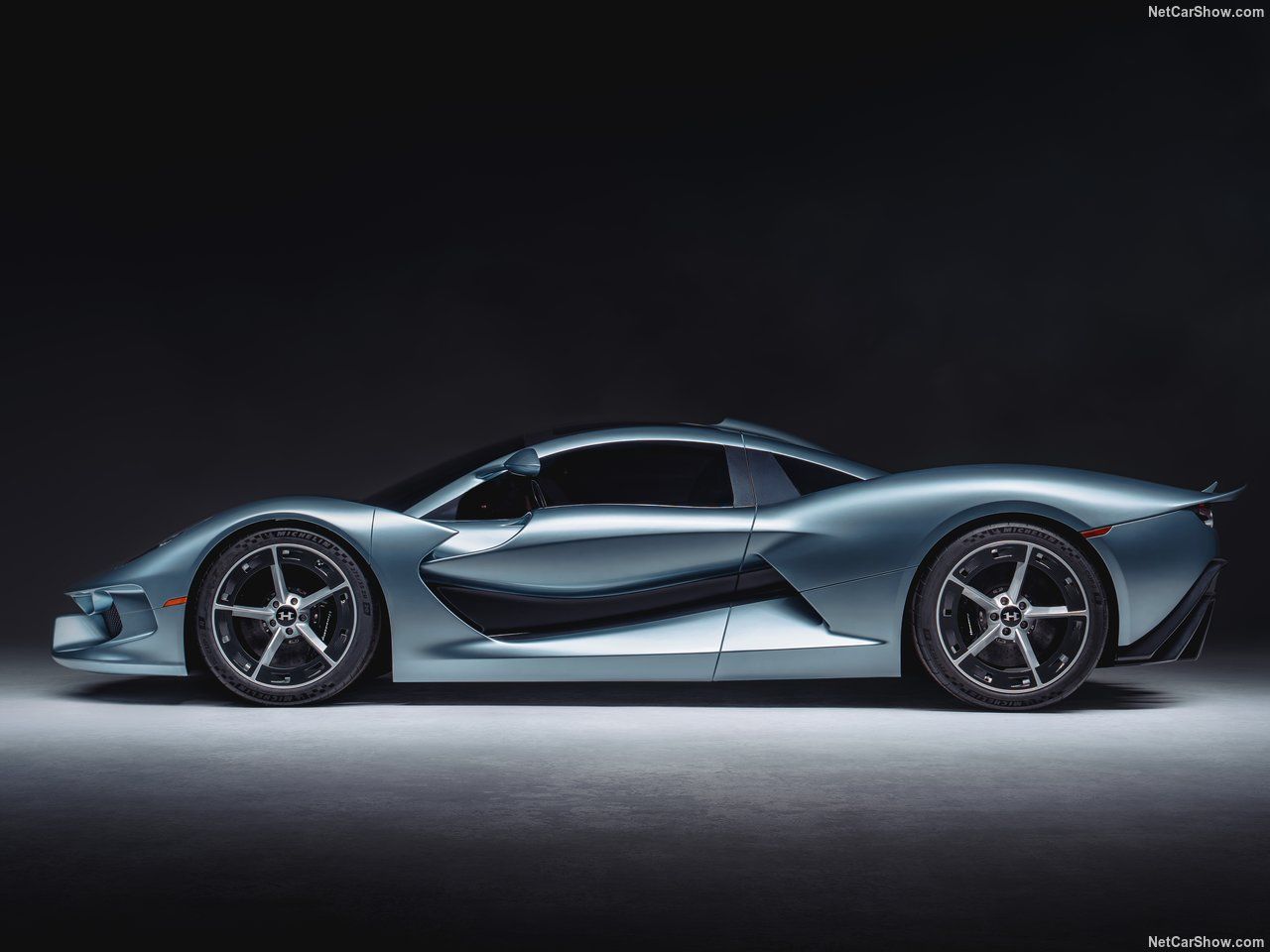 Hennessey-blackbird-2030-1280-2a734967a0cc4c9856c67fa040cccf290e