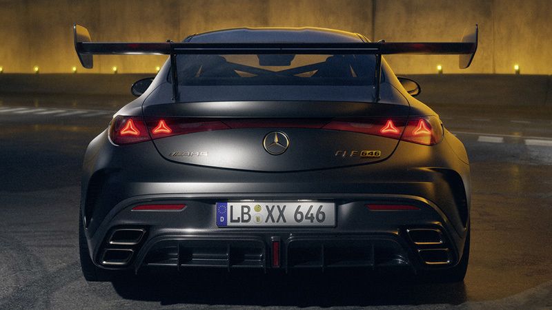 Mercedes-amg-cle-646-spezialanfertigung-2027-posterior. 384115